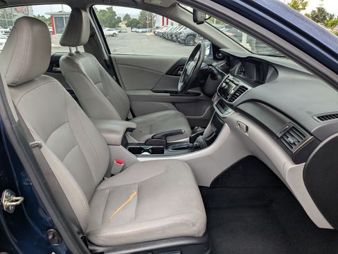 Used 2014 Honda Accord EX-L image 33