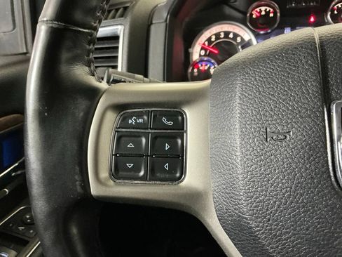 Used 2018 RAM 2500 Laramie w/ Cold Weather Group AWD/4WD image 15