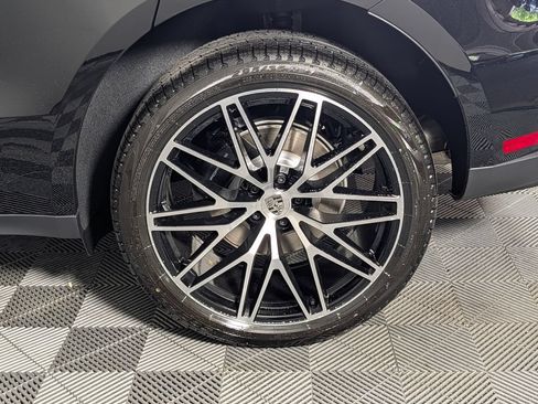 New 2026 Porsche Macan Turbo AWD/4WD image 11