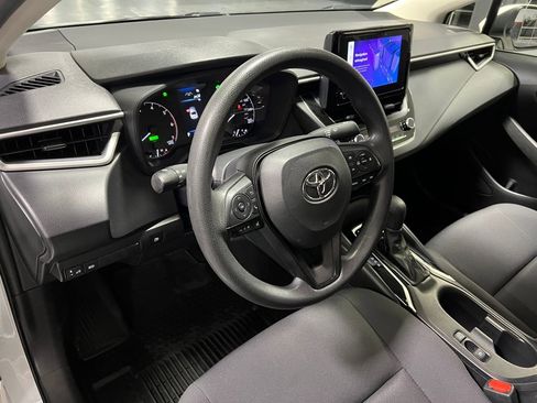 Certified 2023 Toyota Corolla LE image 13