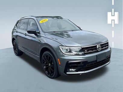 Used 2021 Volkswagen Tiguan SE R-Line