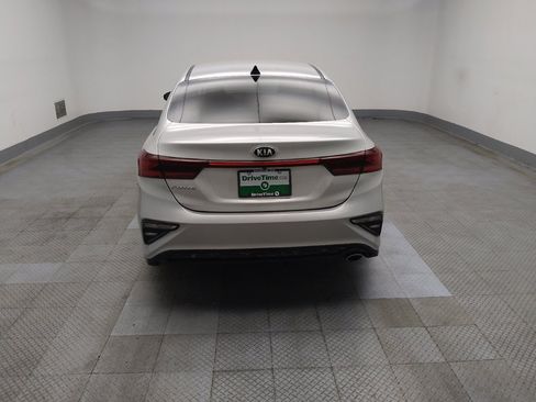 Used 2019 Kia Forte LXS FWD image 6