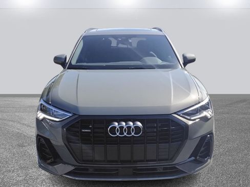 New 2025 Audi Q3 2.0T Premium image 2