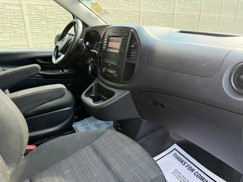 Used 2019 Mercedes-Benz Metris image 33