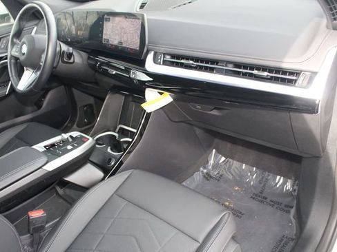 Certified 2023 BMW X1 xDrive28i w/ Convenience Package image 25