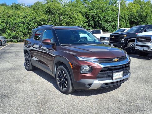 Used 2023 Chevrolet TrailBlazer LT w/ Convenience Package FWD image 20