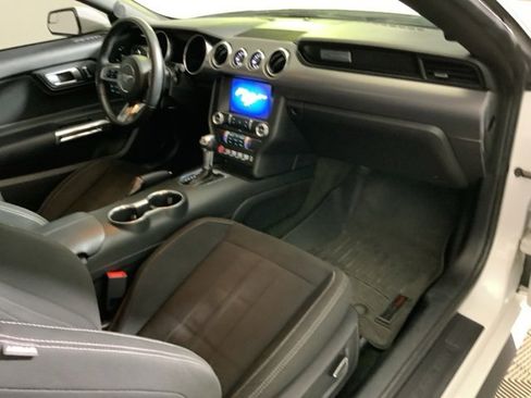 Used 2018 Ford Mustang Coupe w/ Ecoboost Performance Package image 29