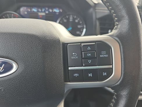 Used 2024 Ford Expedition Max XLT image 28