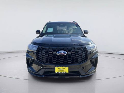 Certified 2026 Ford Explorer ST-Line w/ ST-Line Street Pack RWD image 16