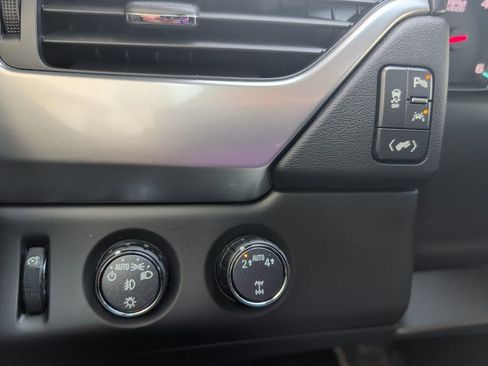 Used 2020 Chevrolet Tahoe LT image 25