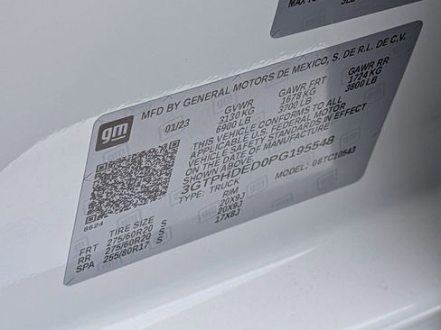 Used 2023 GMC Sierra 1500 SLT w/ SLT Premium Plus Package image 34