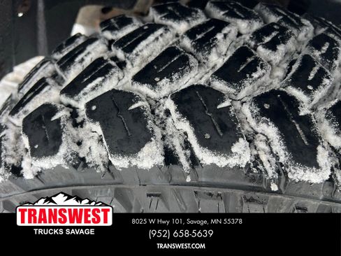 Used 2013 GMC Sierra 1500 SLE w/ Power Tech Package image 12