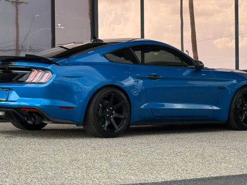 Used 2021 Ford Mustang GT w/ Black Accent Package RWD image 12