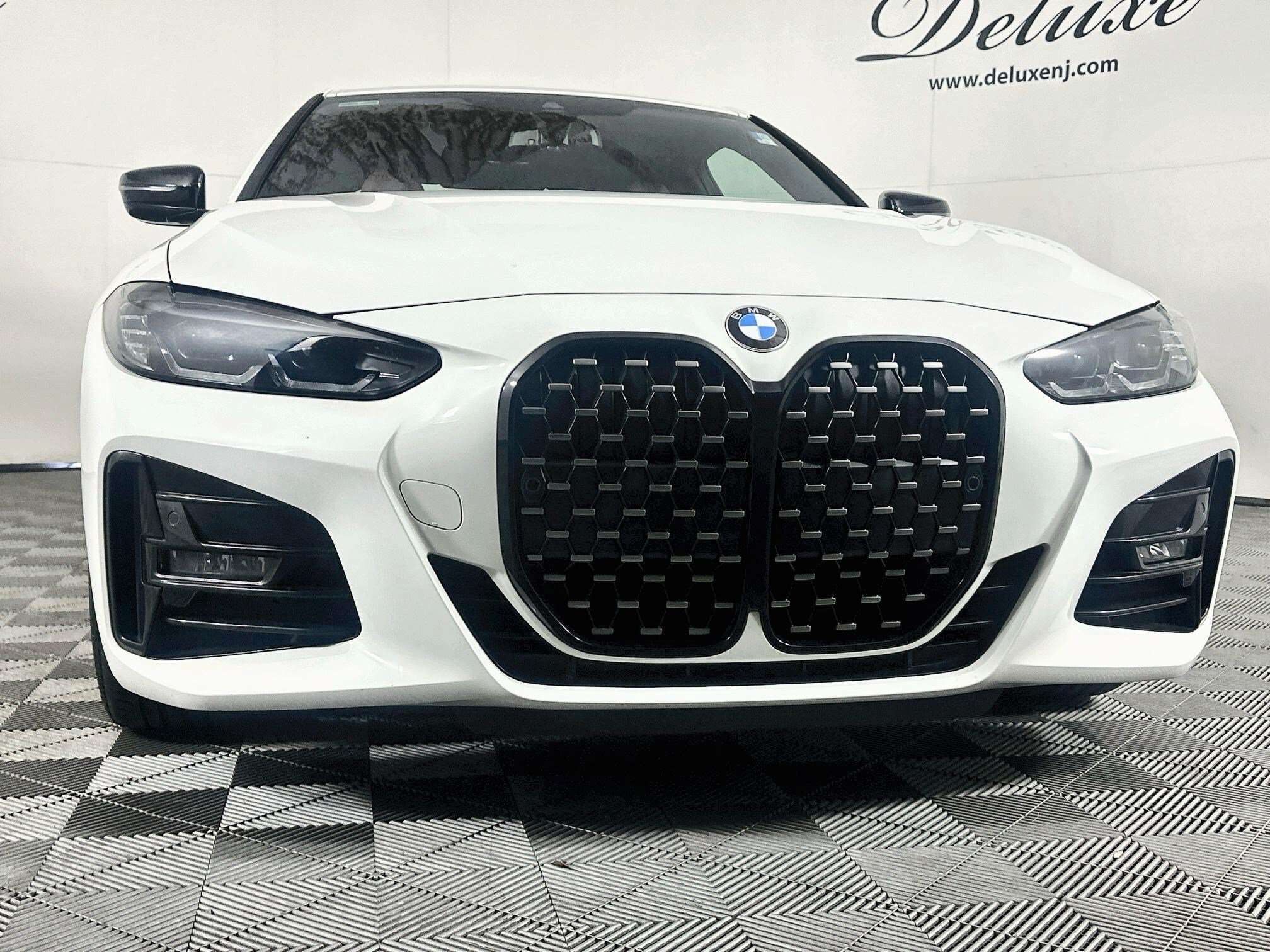 Used 2024 BMW 430i xDrive Coupe w/ M Sport Package AWD/4WD image 29