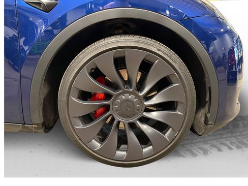 Used 2024 Tesla Model Y Performance AWD/4WD image 49