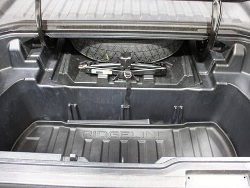 Used 2024 Honda Ridgeline Sport image 22