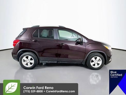 Used 2021 Chevrolet Trax LT image 10