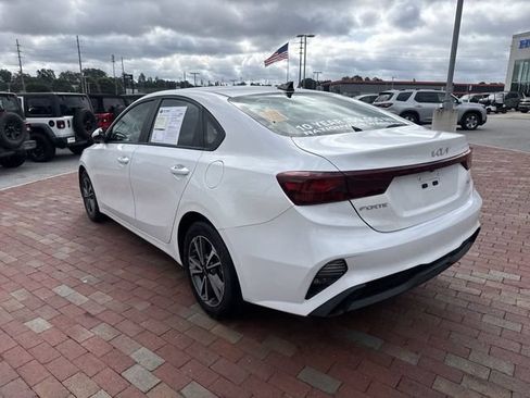 Used 2023 Kia Forte LXS FWD image 7