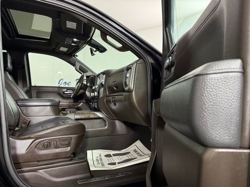 Used 2019 GMC Sierra 1500 Denali w/ Denali Ultimate Package image 16