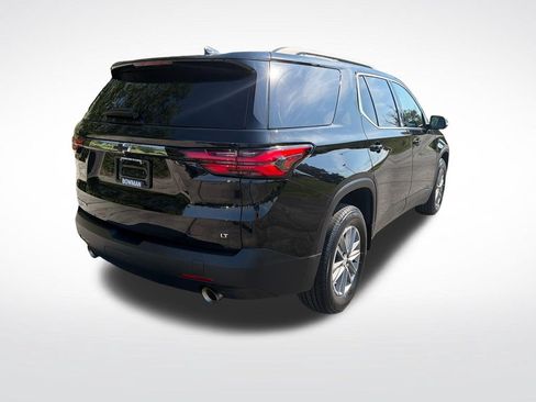 Used 2023 Chevrolet Traverse LT FWD image 6