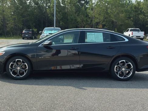Used 2024 Chevrolet Malibu LT FWD image 5
