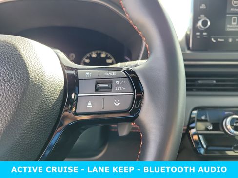 Used 2025 Honda Pilot TrailSport image 24