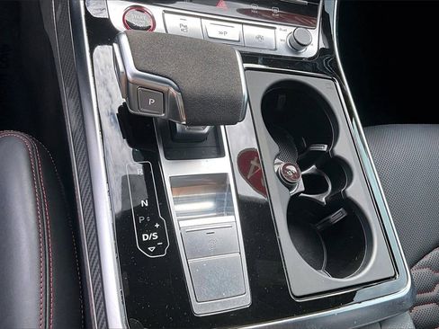 Used 2024 Audi RS Q8 image 28