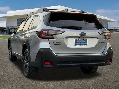 Used 2024 Subaru Outback Onyx Edition image 8