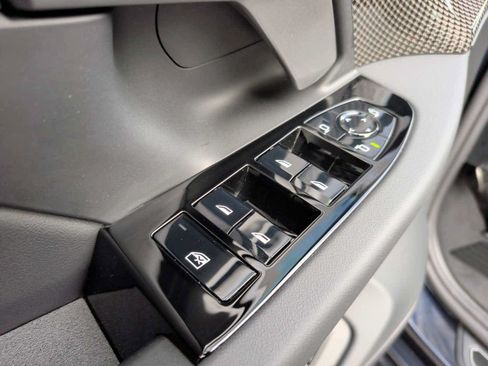 New 2027 BMW M5 Touring w/ M Driver's Package AWD/4WD image 31