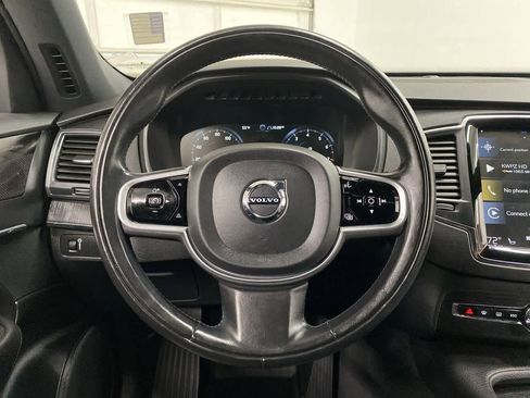 Used 2020 Volvo XC90 T6 Momentum w/ Protection Package image 21