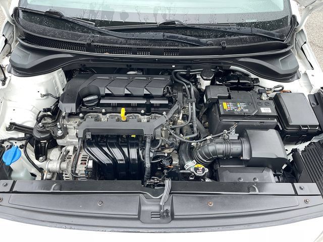 Used 2020 Hyundai Accent SE FWD image 17