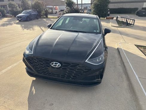 Used 2021 Hyundai Sonata SEL w/ Winter Weather Package image 2
