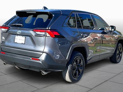 Certified 2022 Toyota RAV4 LE image 12