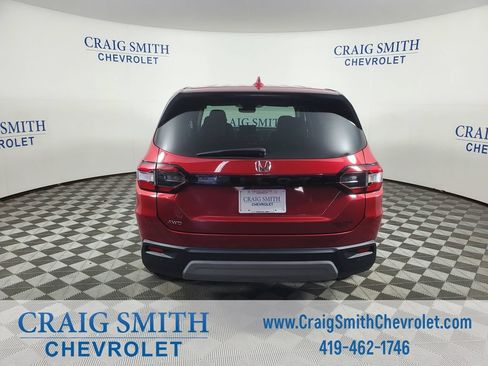 Used 2025 Honda Pilot EX-L image 4