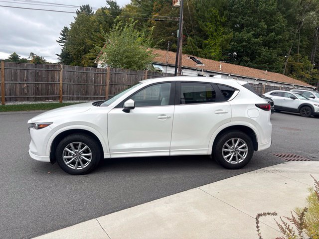 Used 2024 MAZDA CX-5 AWD 2.5 S w/ Preferred Package image 4
