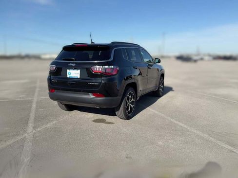 New 2026 Jeep Compass Limited image 11