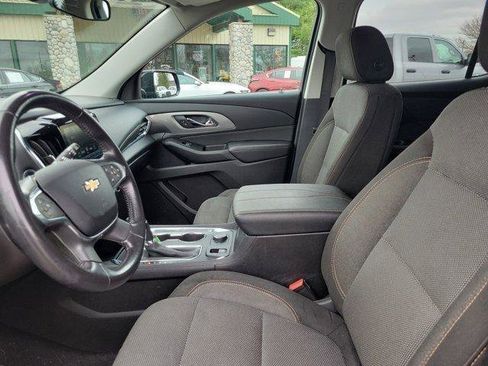 Used 2019 Chevrolet Traverse LT image 23