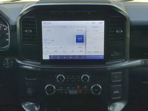 Certified 2022 Ford F150 XLT w/ Equipment Group 302A High image 16