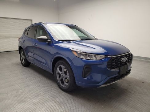 Used 2023 Ford Escape ST-Line image 13
