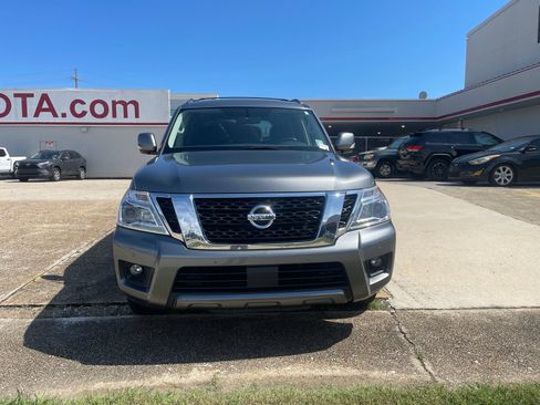 Used 2019 Nissan Armada SV w/ Driver Package RWD image 9