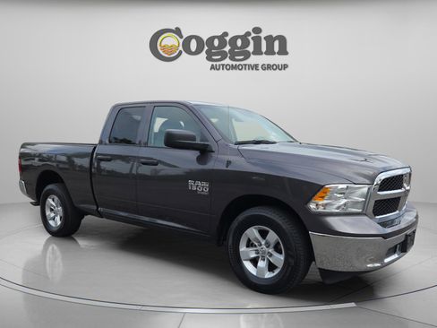 Used 2024 RAM 1500 Classic SLT RWD image 7