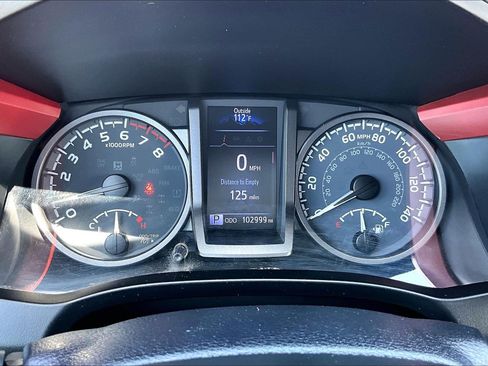 Used 2020 Toyota Tacoma TRD Off-Road AWD/4WD image 20