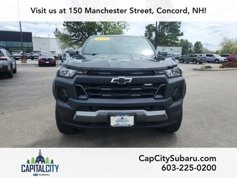 Used 2024 Chevrolet Colorado Trail Boss w/ Advanced Trailering Package AWD/4WD image 3