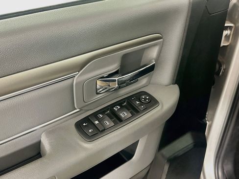 Used 2018 RAM 1500 Big Horn RWD image 15