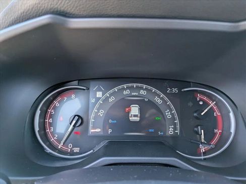 New 2025 Toyota RAV4 XLE image 10
