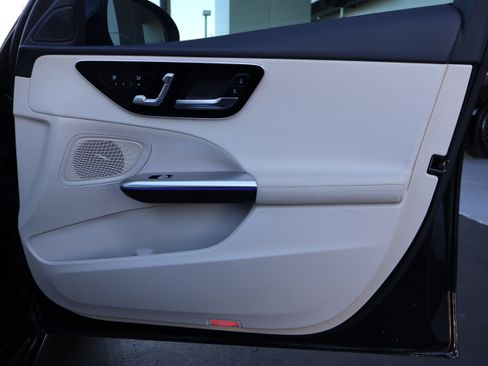 Certified 2023 Mercedes-Benz C 300 C 300W image 27