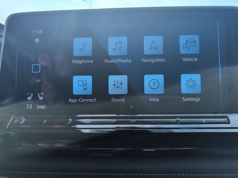 Used 2025 Volkswagen Atlas SE FWD image 3