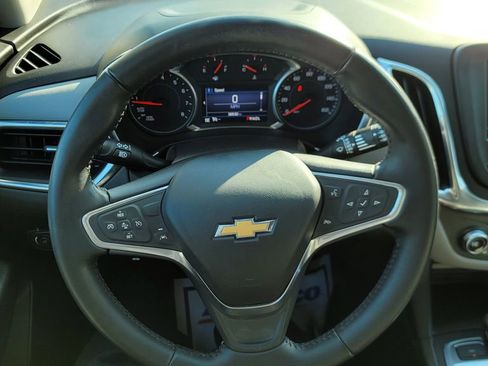 Used 2022 Chevrolet Equinox LT image 20