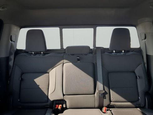 New 2026 GMC Sierra 1500 Elevation image 42