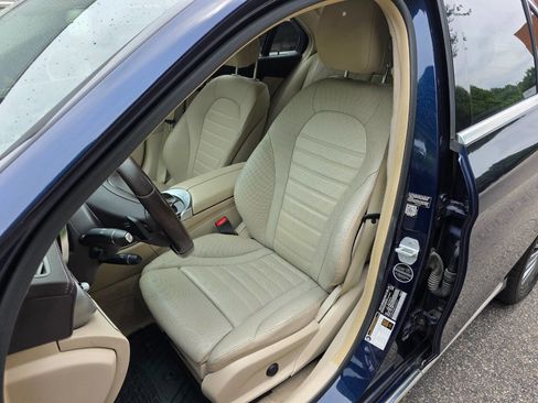 Used 2015 Mercedes-Benz C 300 4MATIC Sedan image 14